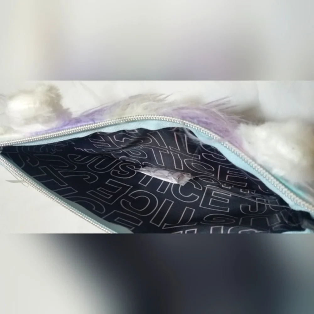 Justice Fuzzy Unicorn Themed Pencil/Pens Ring Binder Case